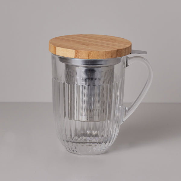 Tea Infuser Mug - The integral stainless steel strainer ensures optimal infusion of the tea leaves.The practical design means the steel strainer can be placed on the mug lid once the leaves have steeped.