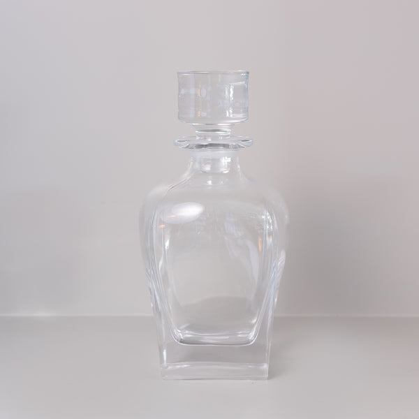 Glass Whiskey Decanter - The eye catching glass decanter is ideal for whiskey, scotch, bourbon, rum.